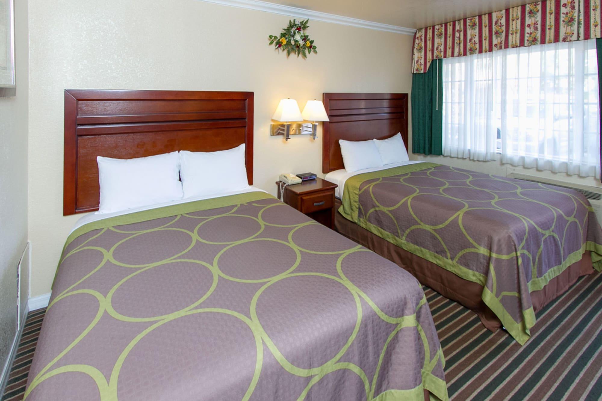 Surestay By Best Western Fresno Central Exterior foto